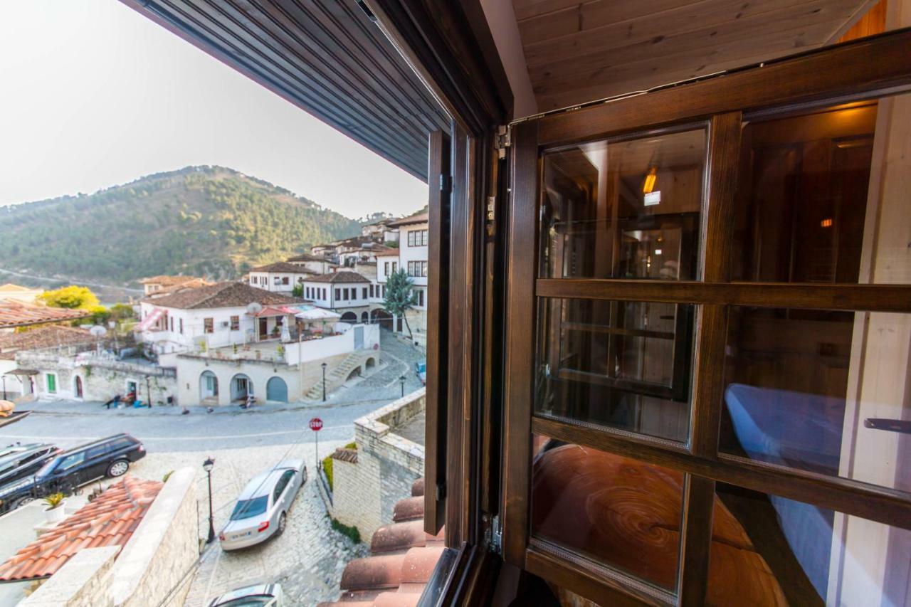Heraklis Hotel Berat Exterior foto
