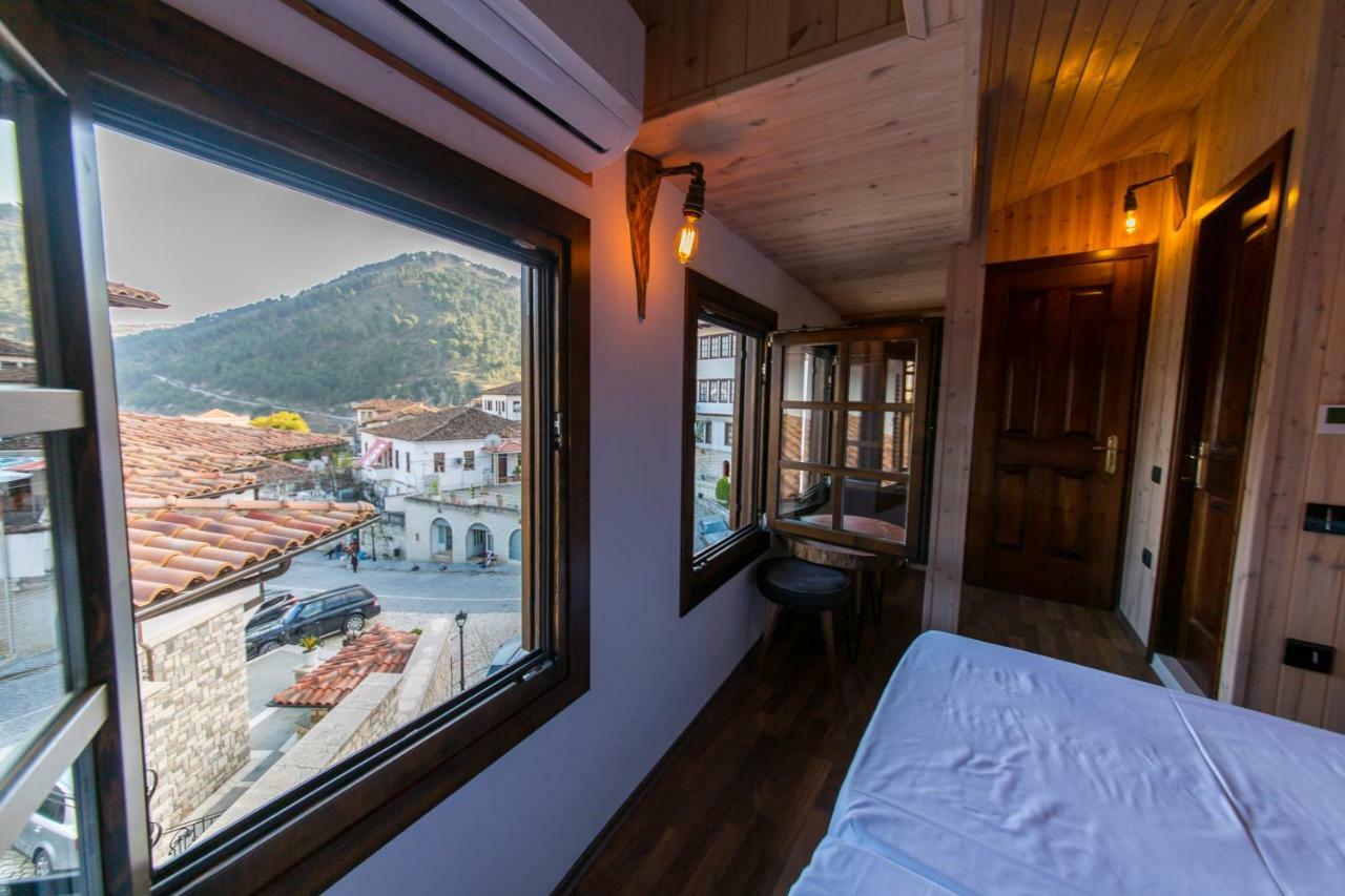 Heraklis Hotel Berat Exterior foto